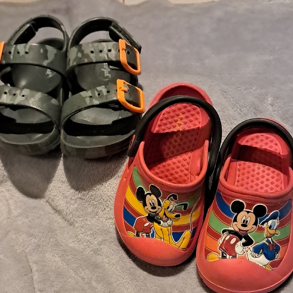 Disney Red Sandals with Mickey Mouse Design